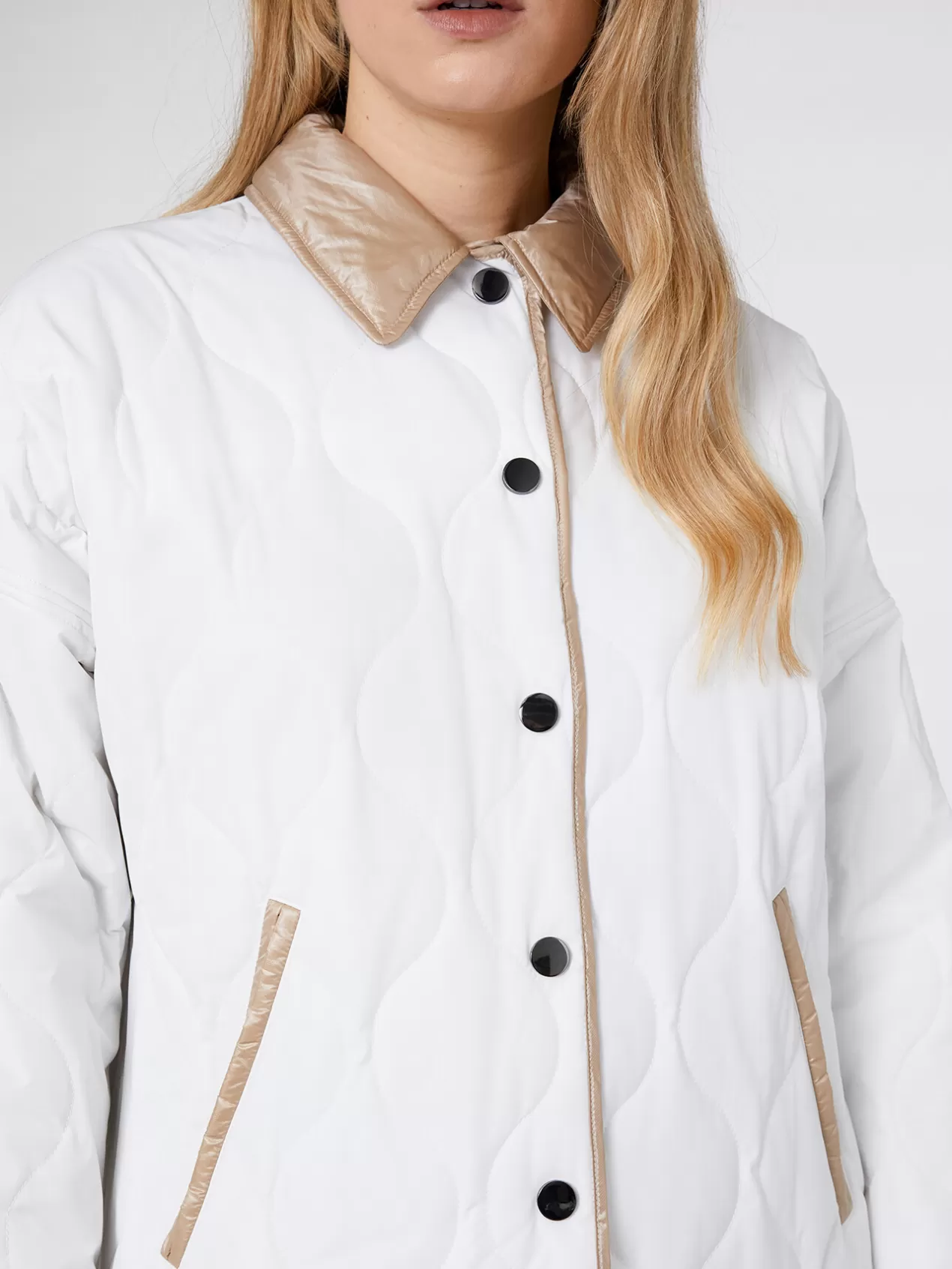 Flash Sale Elena Mirò Veste Bicolore Matelassee En Nylon Recycle Blanc